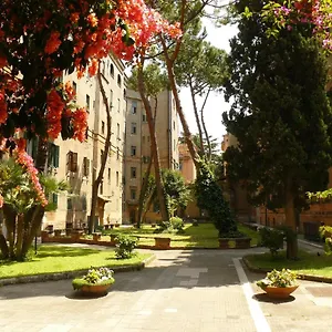 Dimora Del Papa , Roma Italia